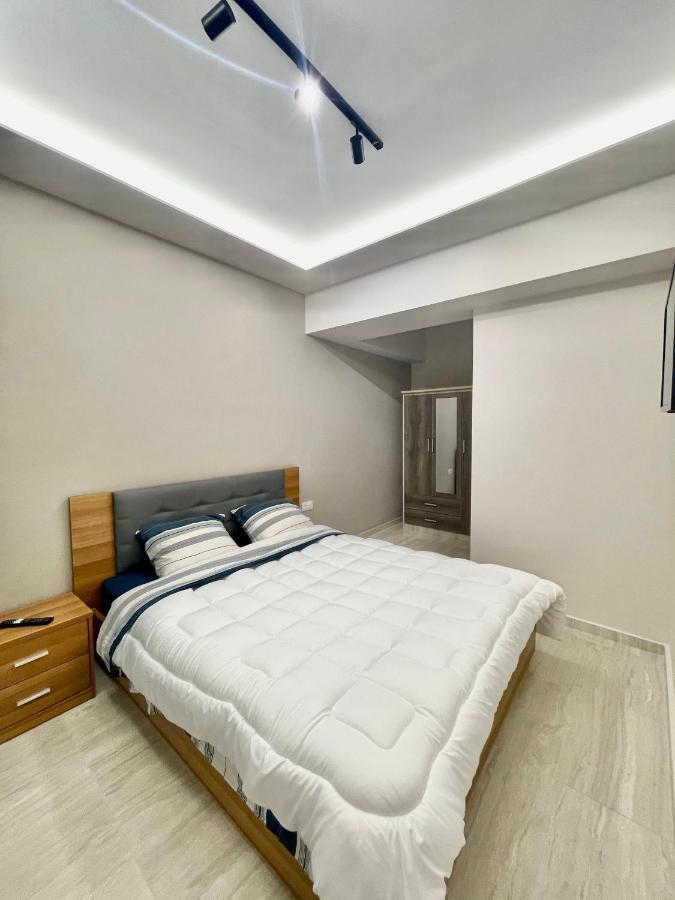 Demetrios Apartments Thessaloniki Buitenkant foto